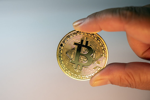 欧亿交易所语言切换教程
