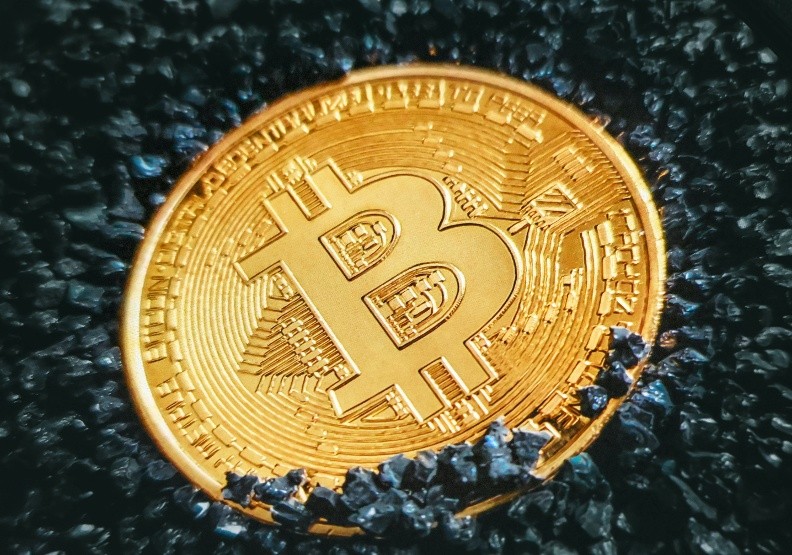 币安BNB众筹详解-AI风控与BNB社区共治机制揭秘