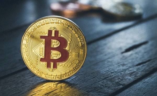 狗狗币历史价格最高点与最低点揭秘-未来走势关键启示